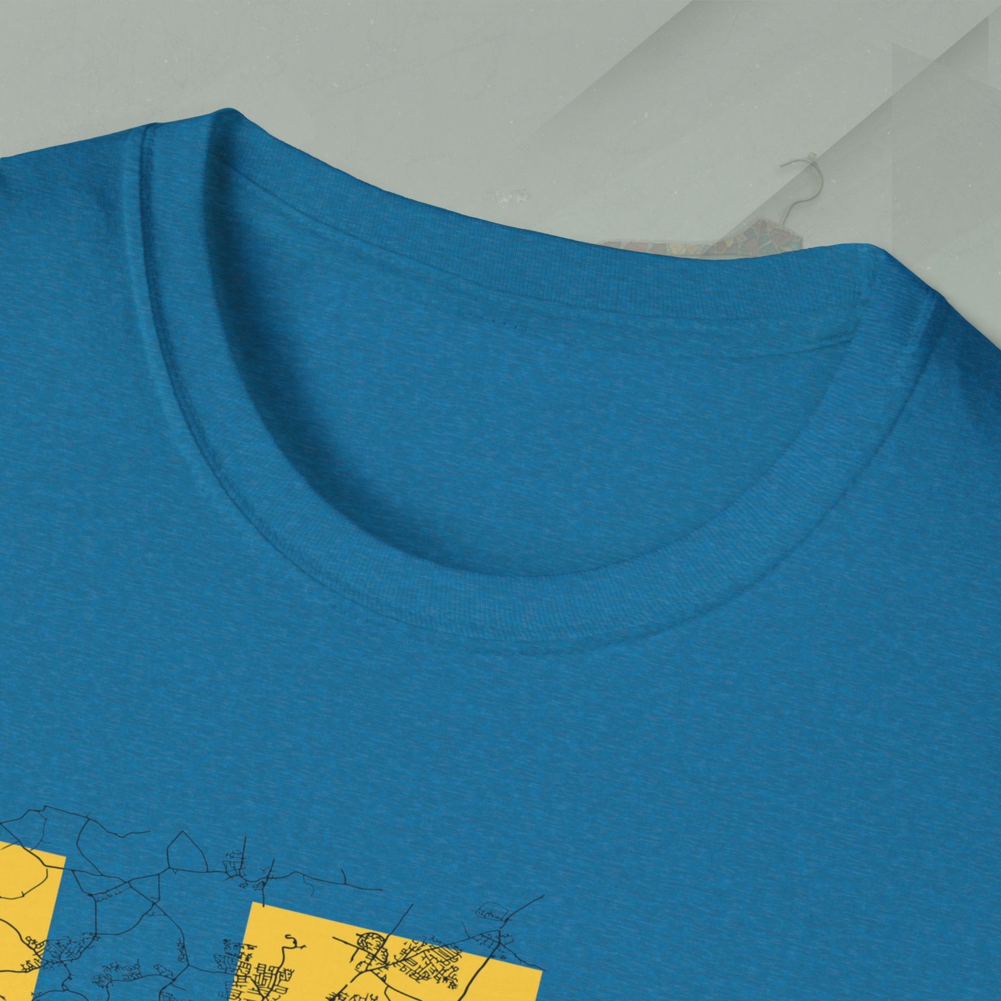 LE1 LEGEND Unisex Softstyle T-Shirt