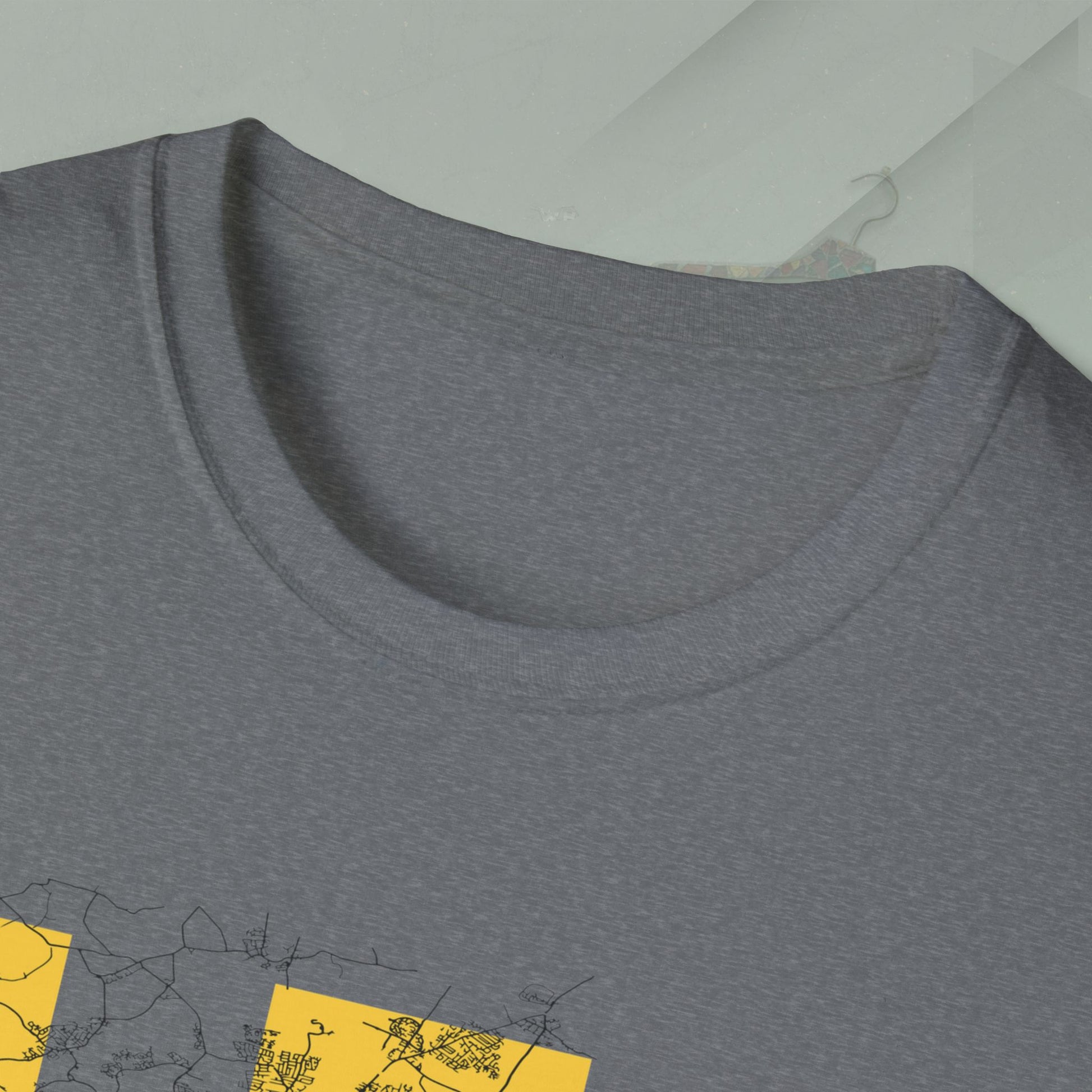 LE1 LEGEND Unisex Softstyle T-Shirt