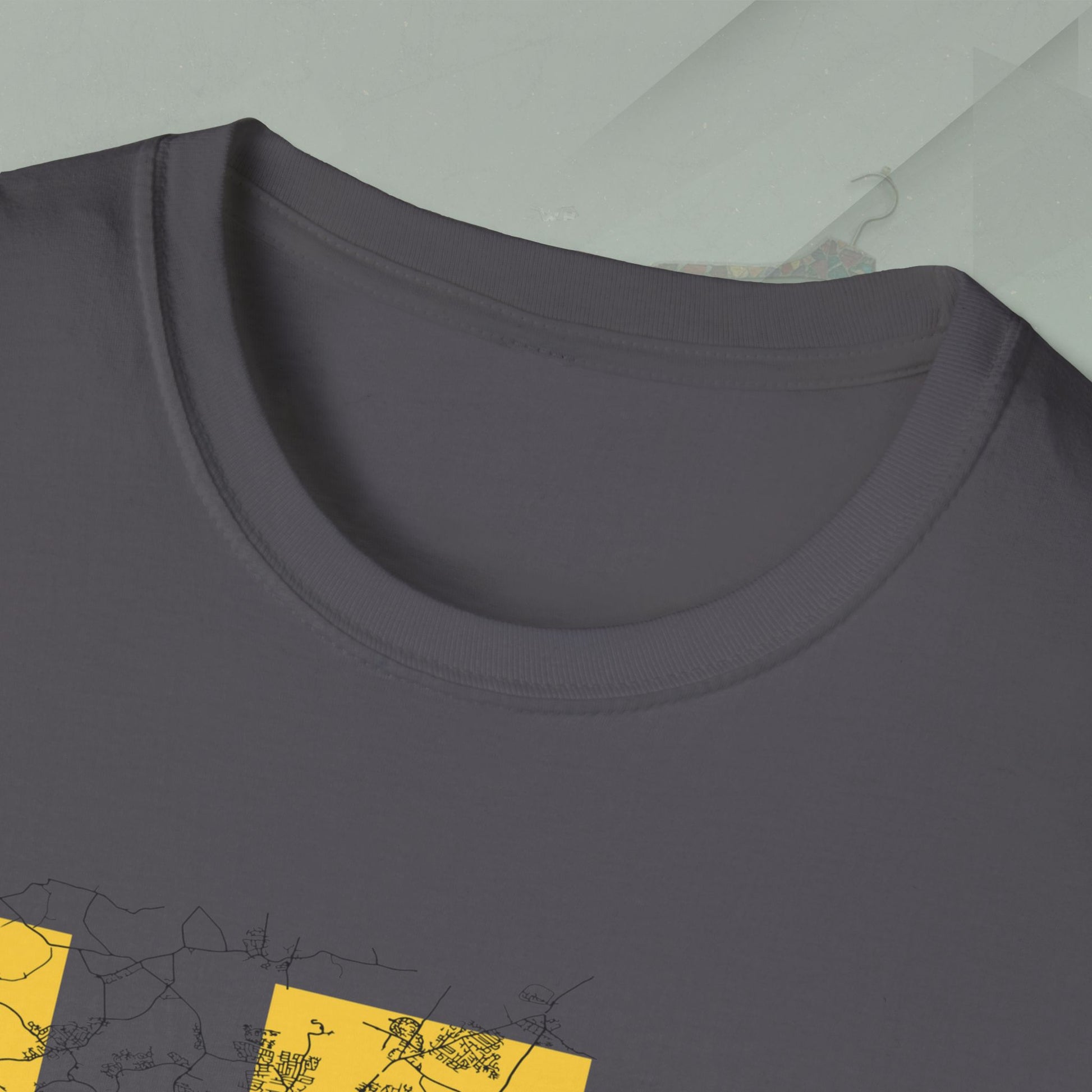 LE1 LEGEND Unisex Softstyle T-Shirt