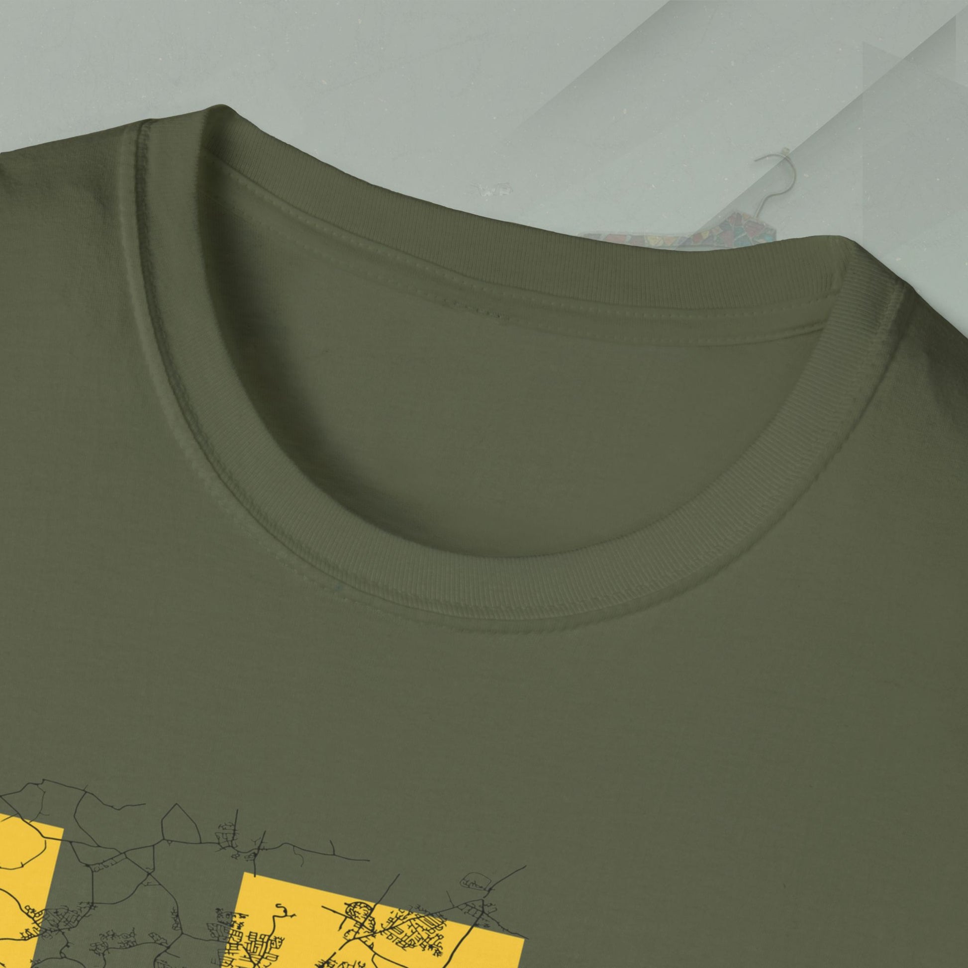 LE1 LEGEND Unisex Softstyle T-Shirt