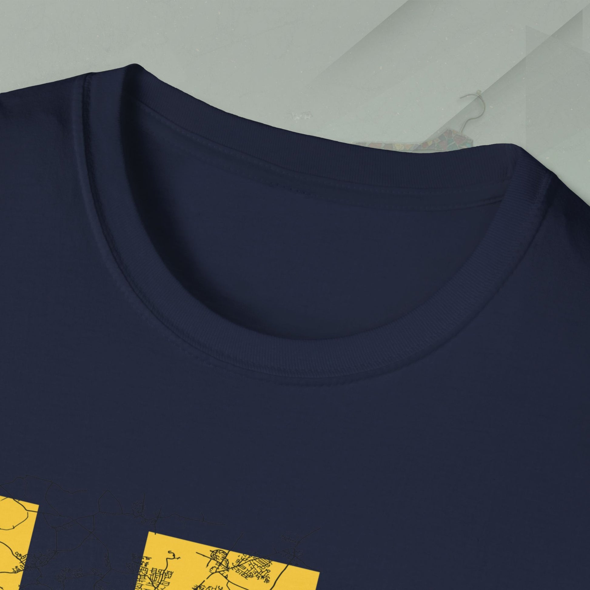 LE1 LEGEND Unisex Softstyle T-Shirt