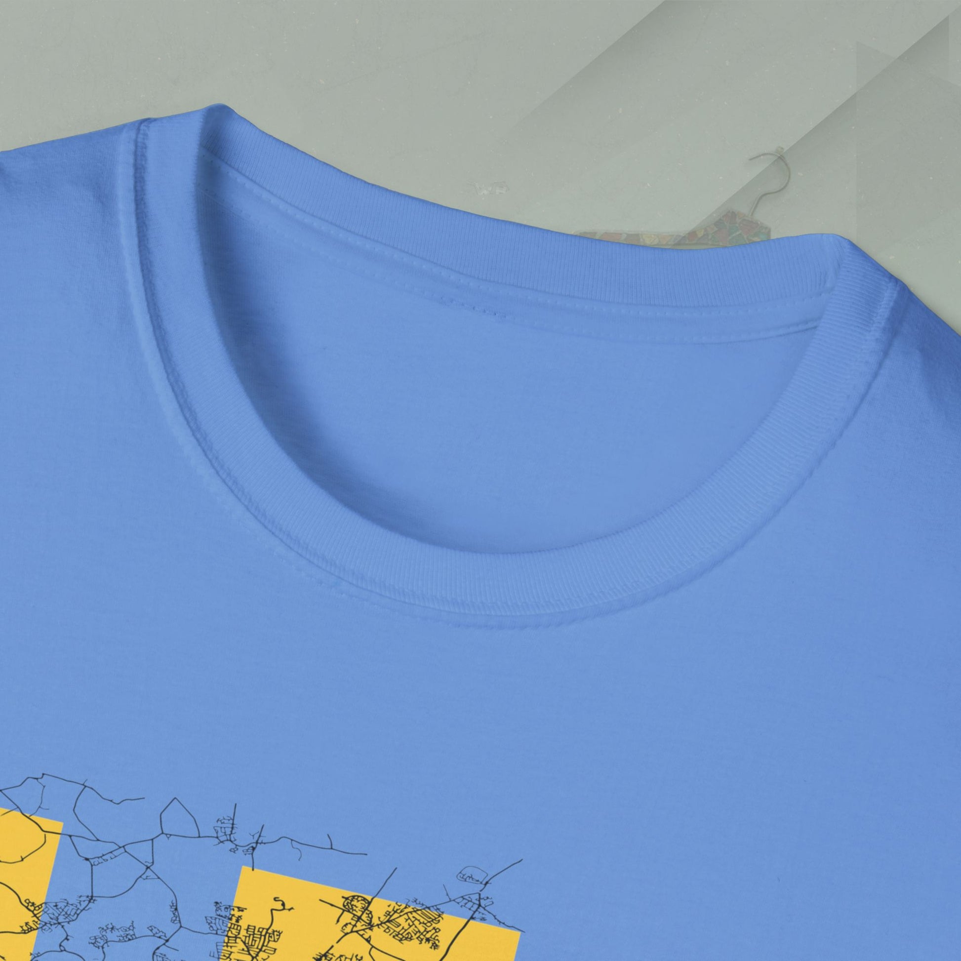 LE1 LEGEND Unisex Softstyle T-Shirt